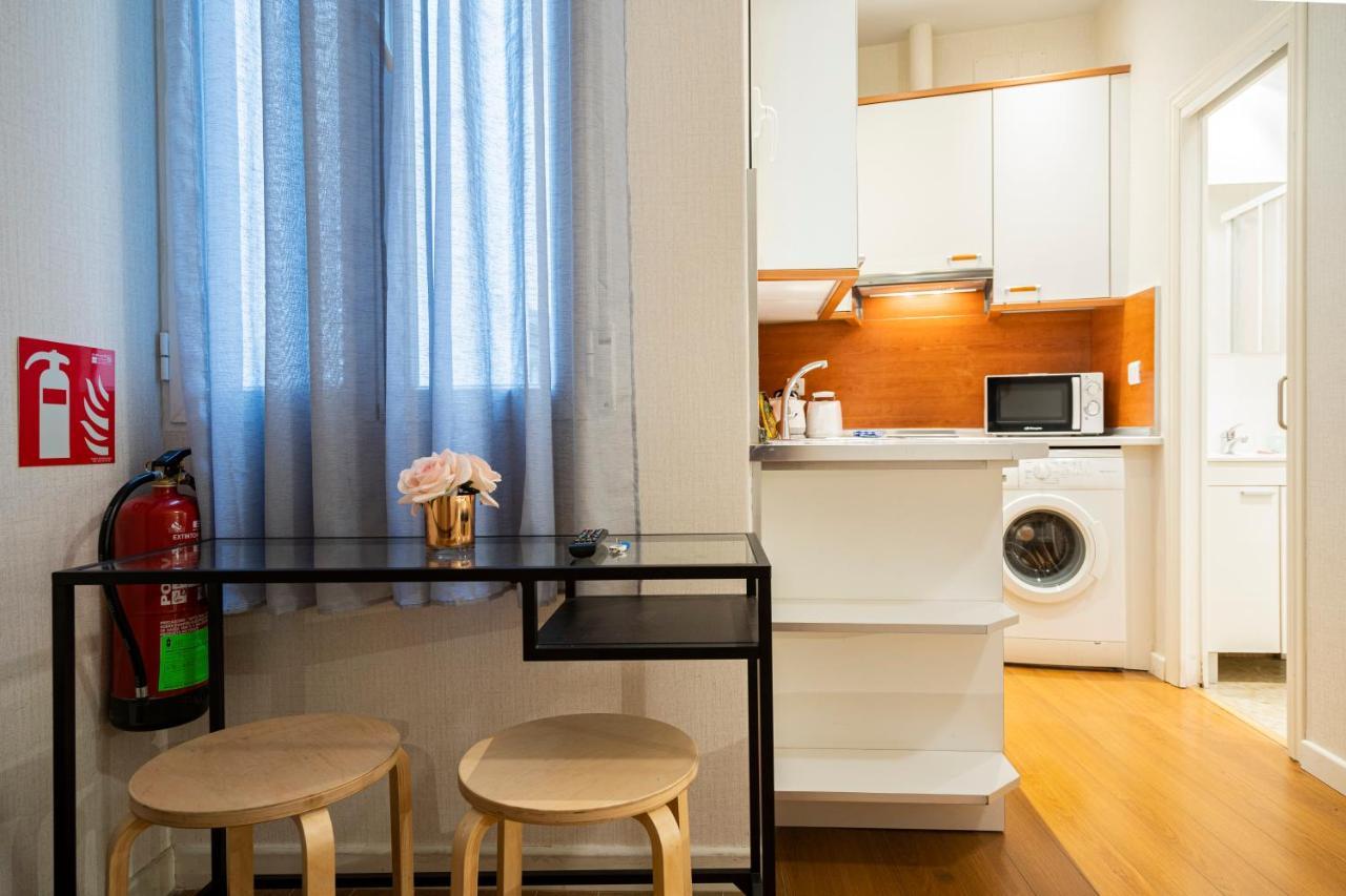Dobohomes - Molino De Viento Madrid Kültér fotó
